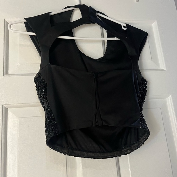 Beautiful black beaded top with matching skirt - Picture 2 of 5